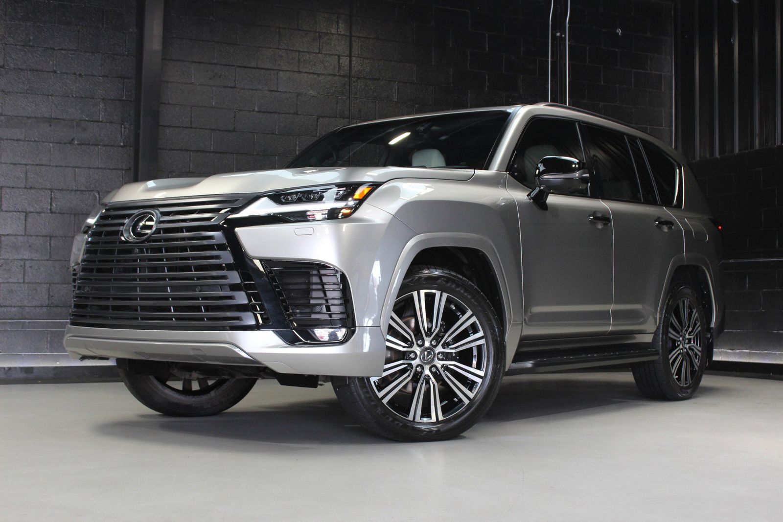 2023 Lexus LX LX 600 Luxury AWD