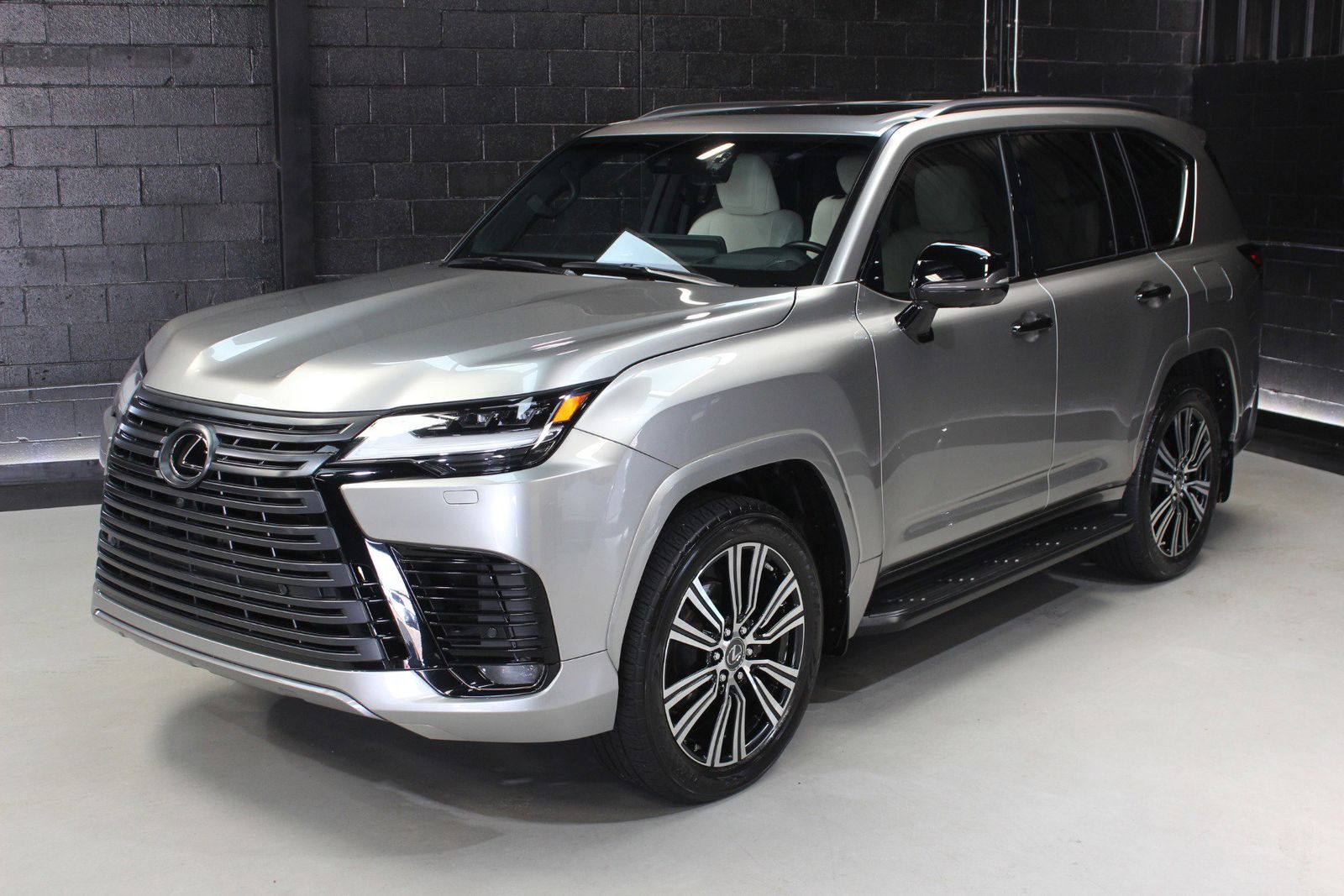 2023 Lexus LX LX 600 Luxury AWD