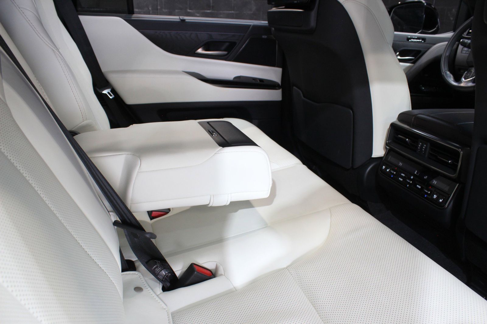 2023 Lexus LX LX 600 Luxury AWD