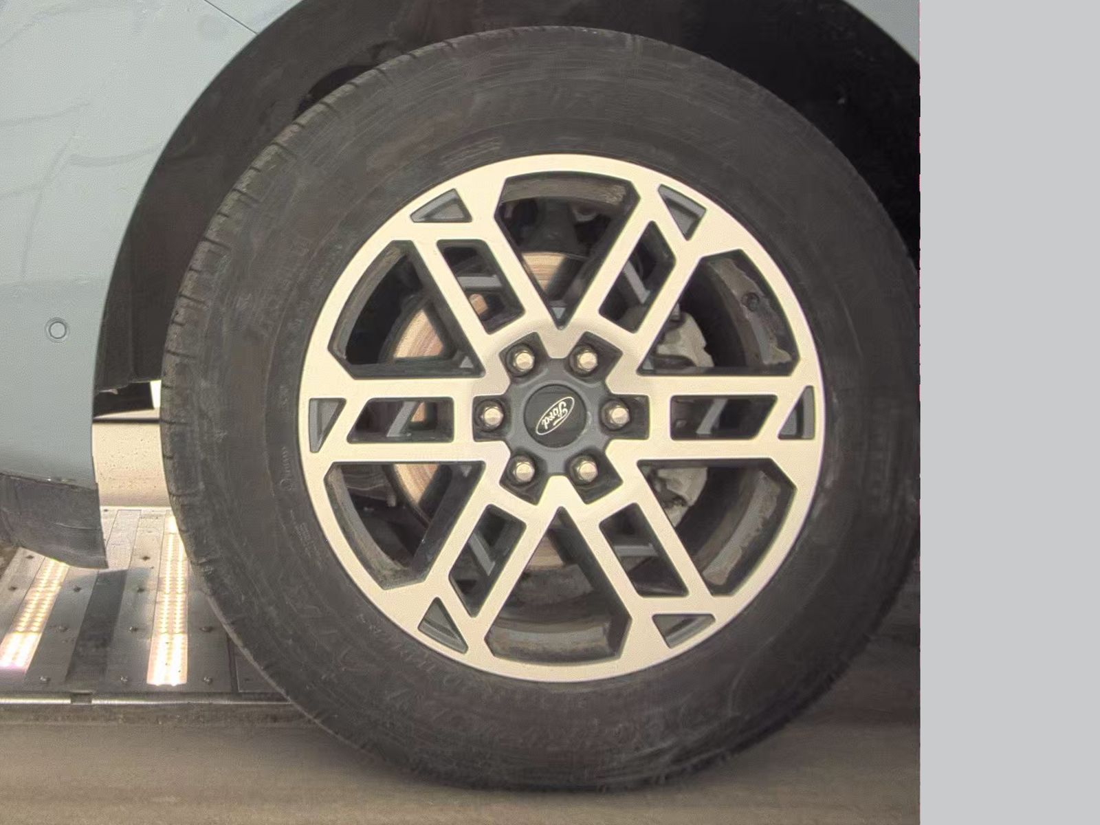 FORD EXPEDITION - 10