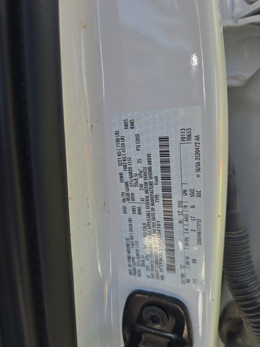 2024 Ford F-150 STX AWD