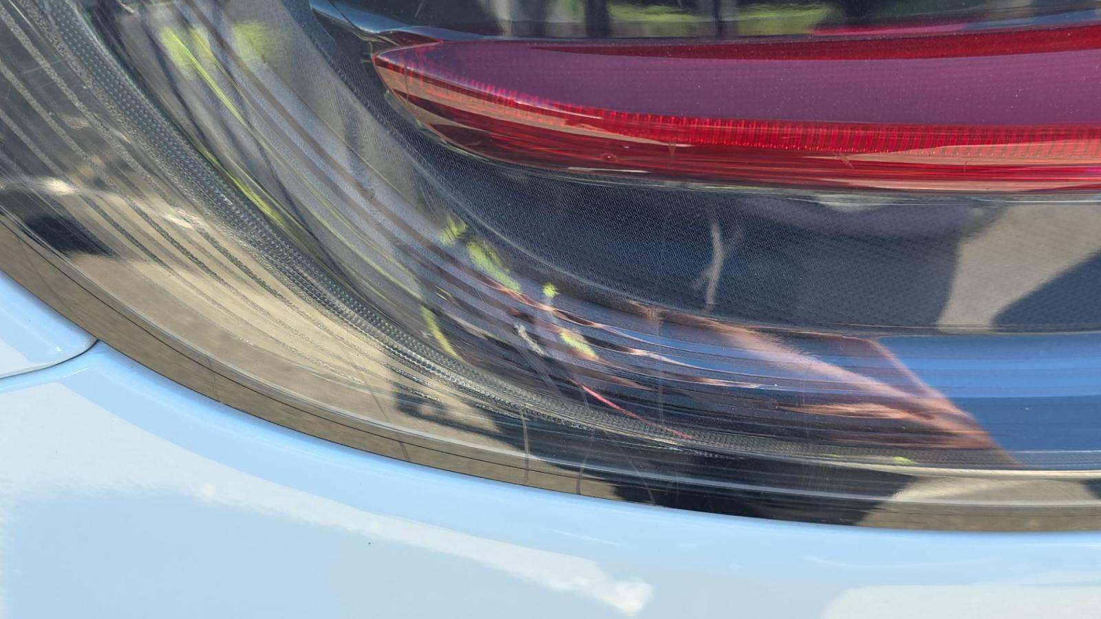 2022 Porsche Macan Base AWD