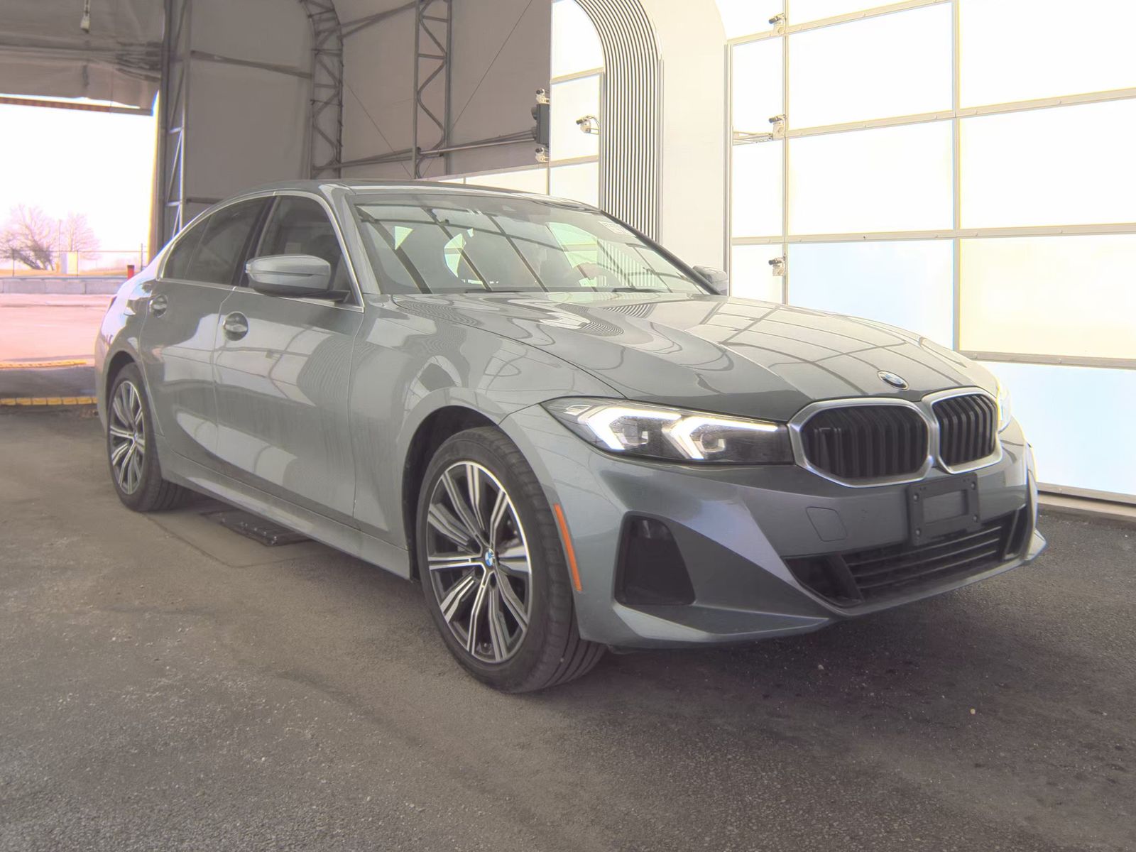 2025 BMW 3 Series 330i xDrive AWD