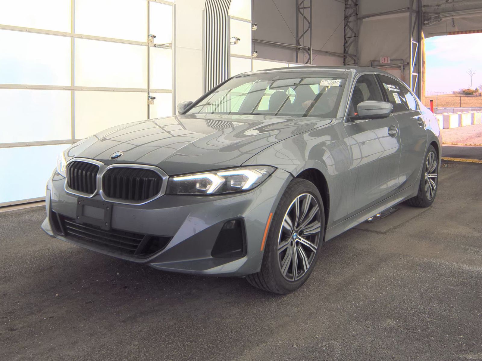 2025 BMW 3 Series 330i xDrive AWD