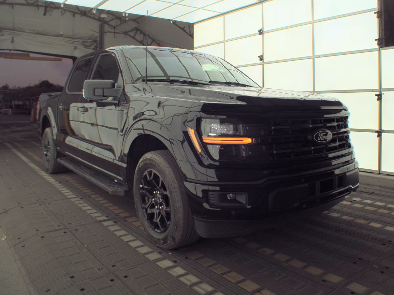 2024 Ford F-150 XLT RWD