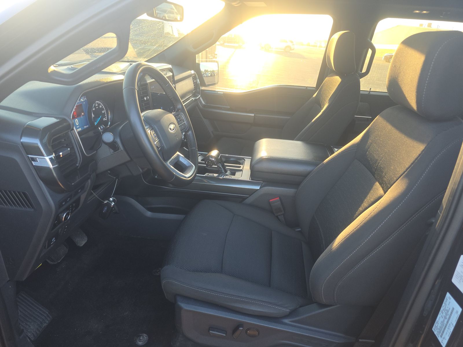 2023 Ford F-150 XLT AWD