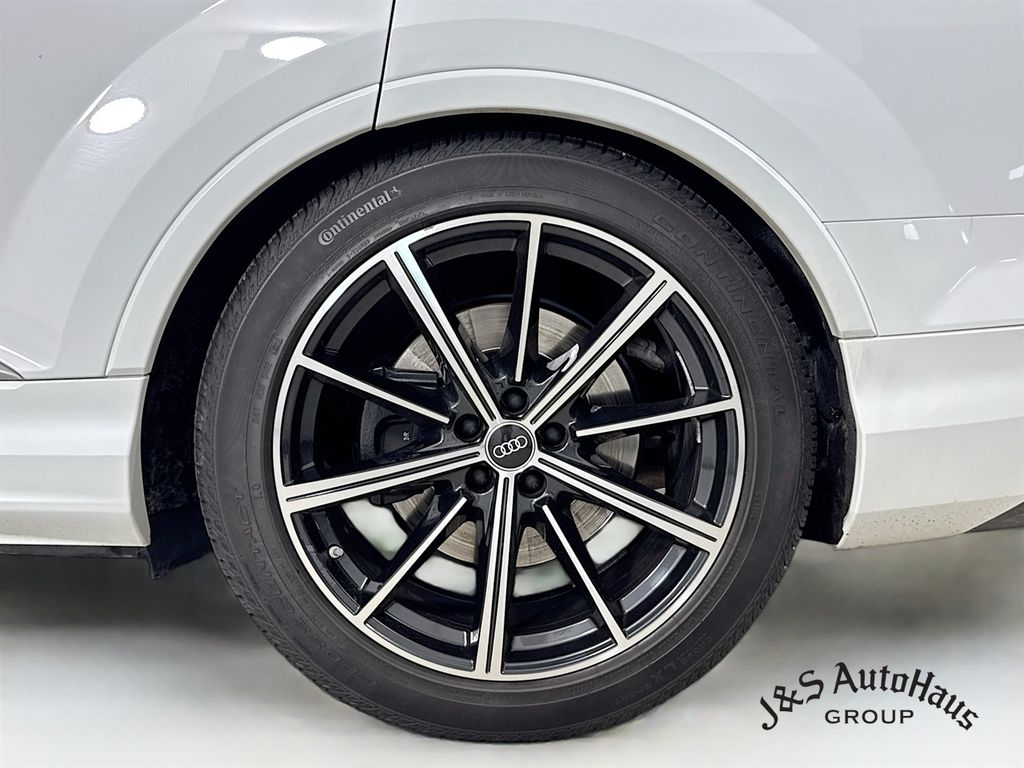 2022 Audi SQ7 Premium Plus AWD