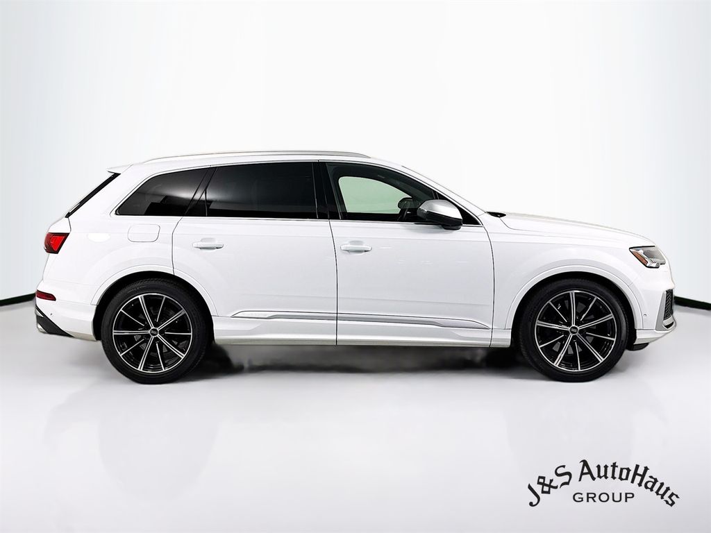 2022 Audi SQ7 Premium Plus AWD