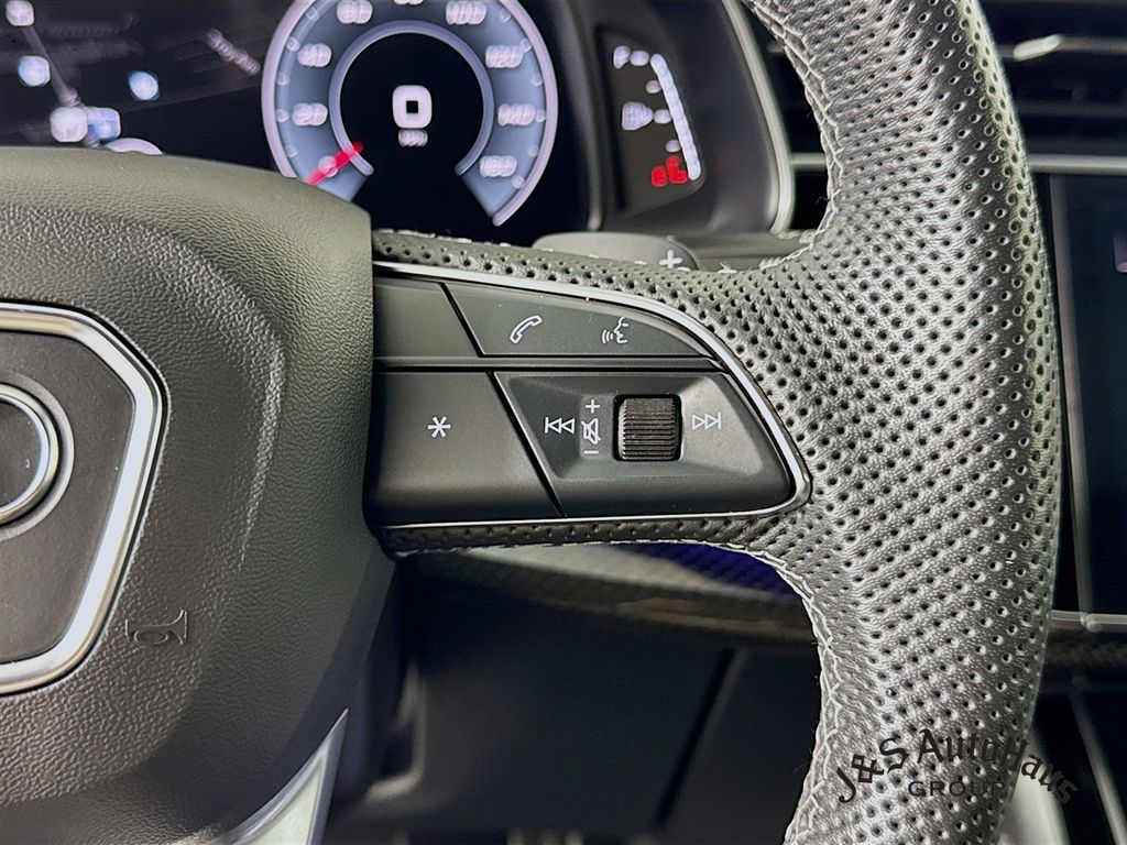 2022 Audi SQ7 Premium Plus AWD