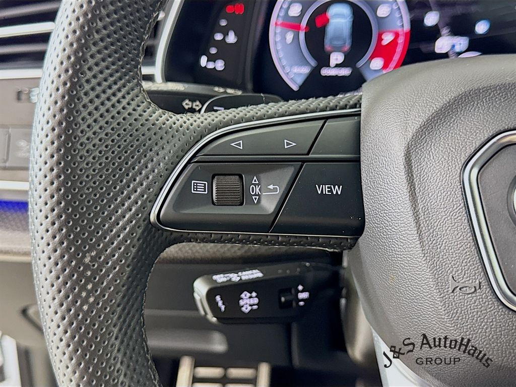 2022 Audi SQ7 Premium Plus AWD