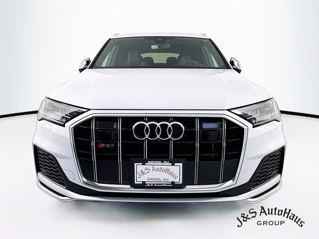2022 Audi SQ7 Premium Plus AWD