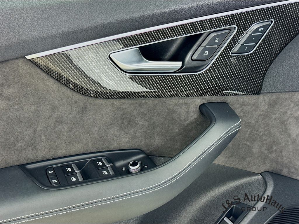 2022 Audi SQ7 Premium Plus AWD