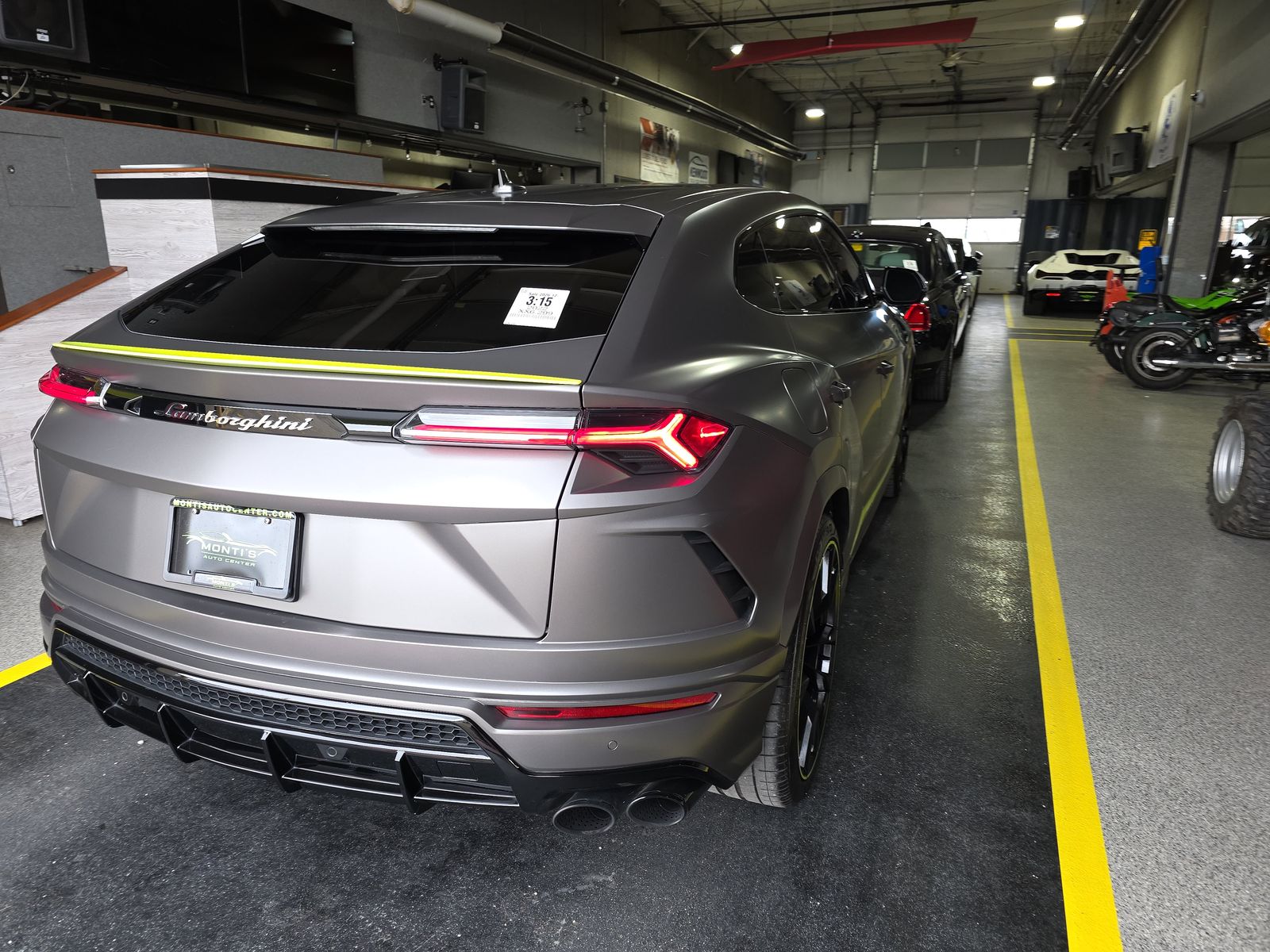 2022 Lamborghini Urus Graphite Capsule AWD