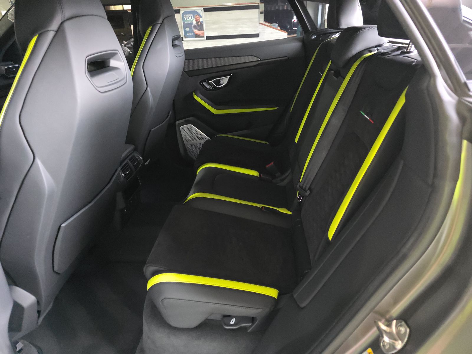 2022 Lamborghini Urus Graphite Capsule AWD