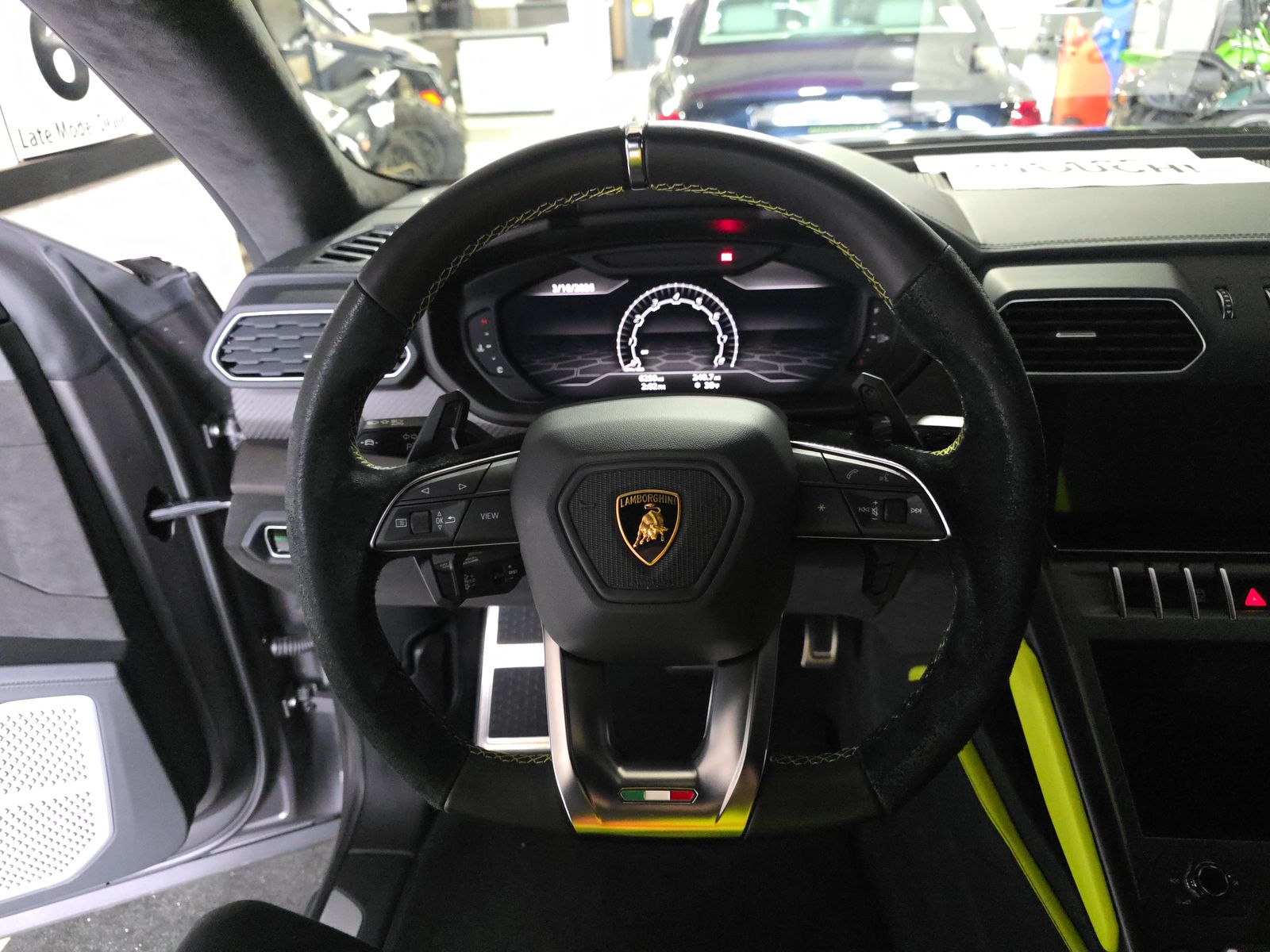 2022 Lamborghini Urus Graphite Capsule AWD