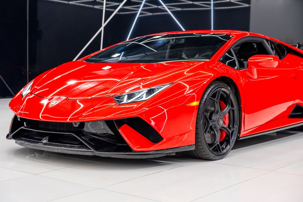 2020 Lamborghini Huracan EVO AWD