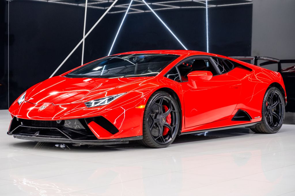 2020 Lamborghini Huracan EVO AWD