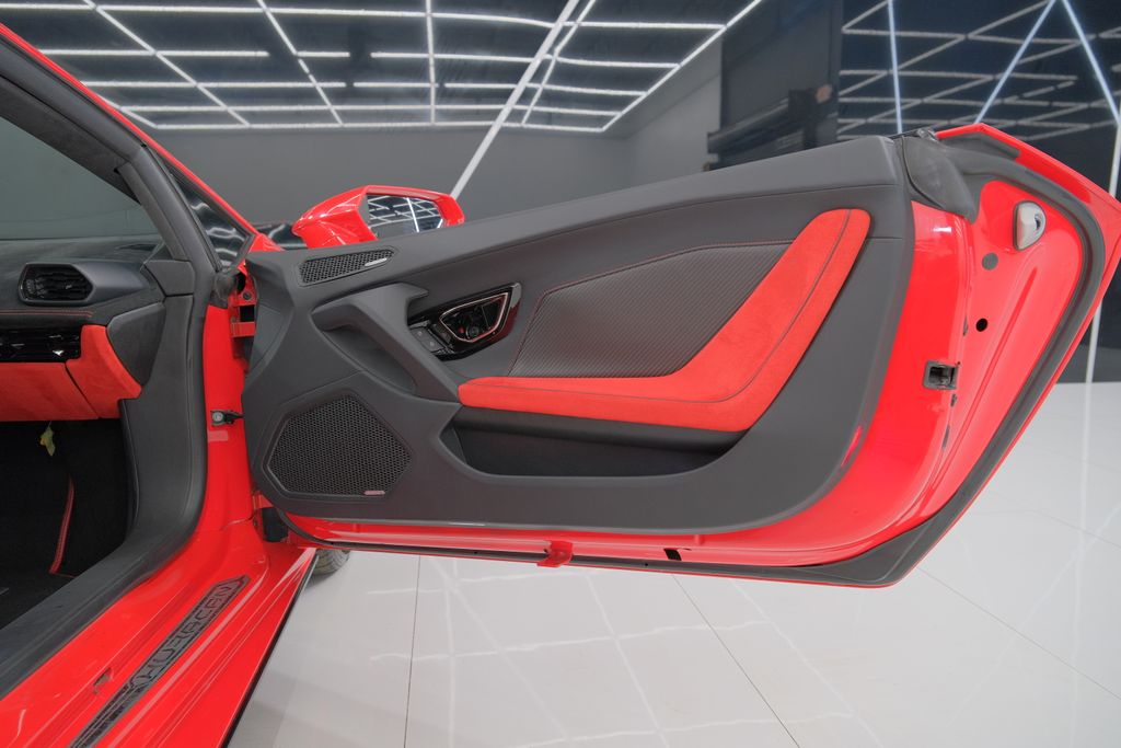 2020 Lamborghini Huracan EVO AWD