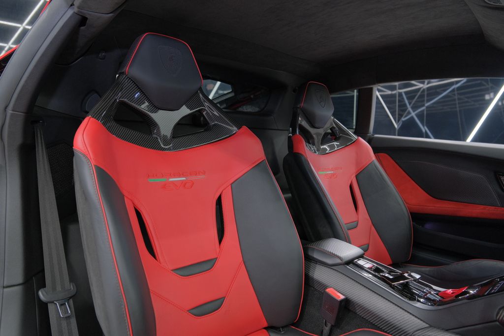 2020 Lamborghini Huracan EVO AWD