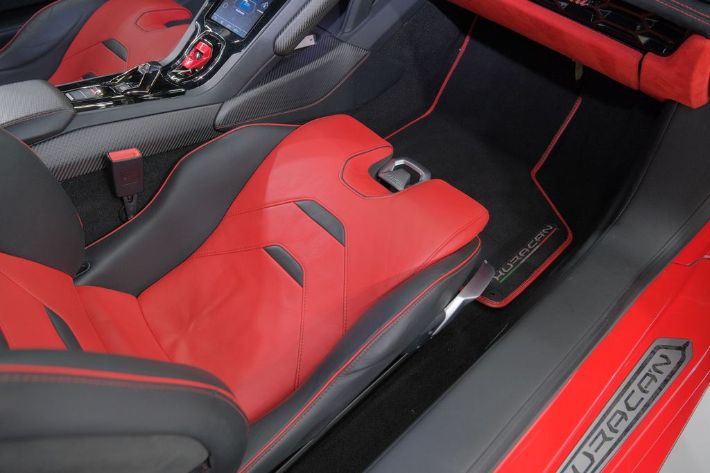 2020 Lamborghini Huracan EVO AWD