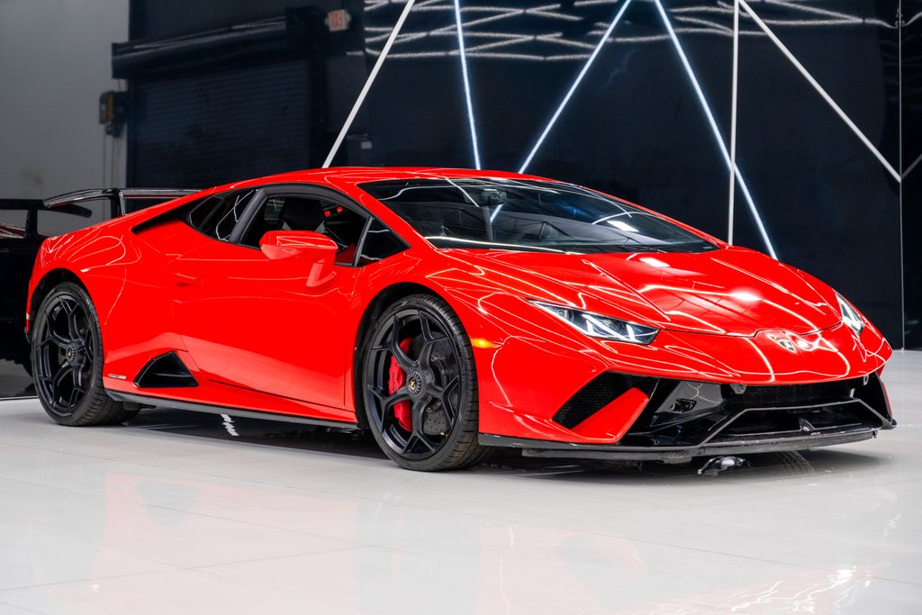 2020 Lamborghini Huracan EVO AWD