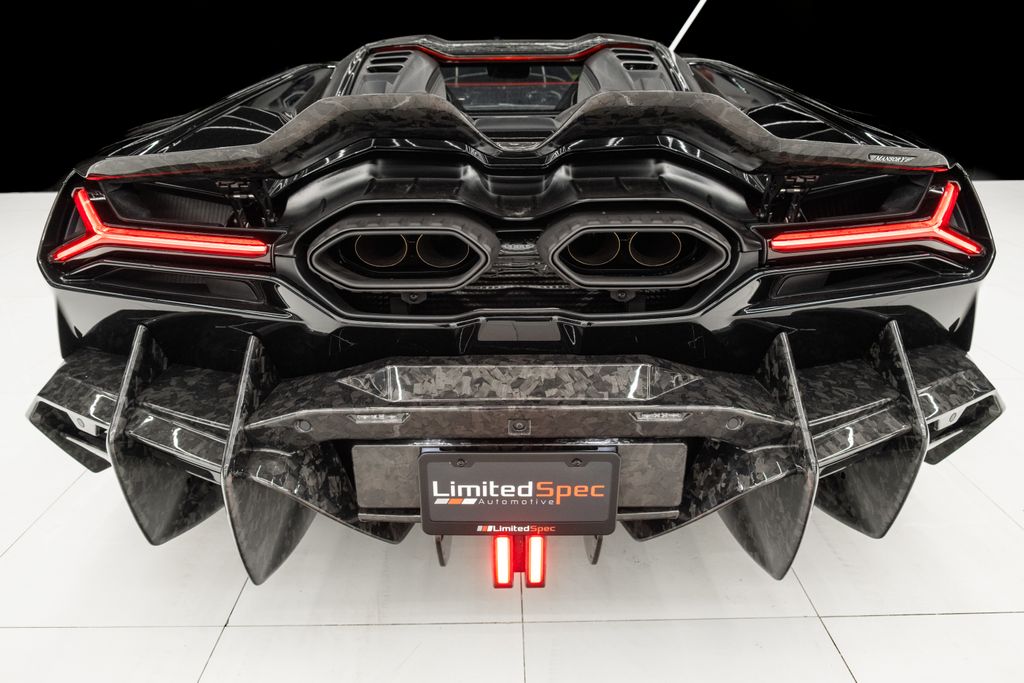 2024 Lamborghini Revuelto Base AWD