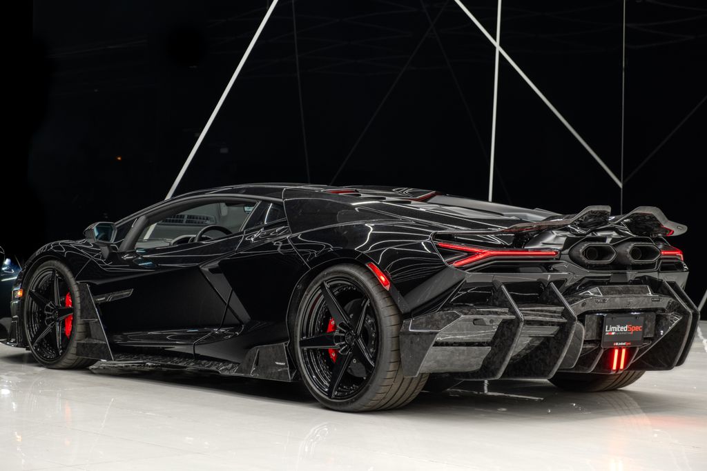 2024 Lamborghini Revuelto Base AWD