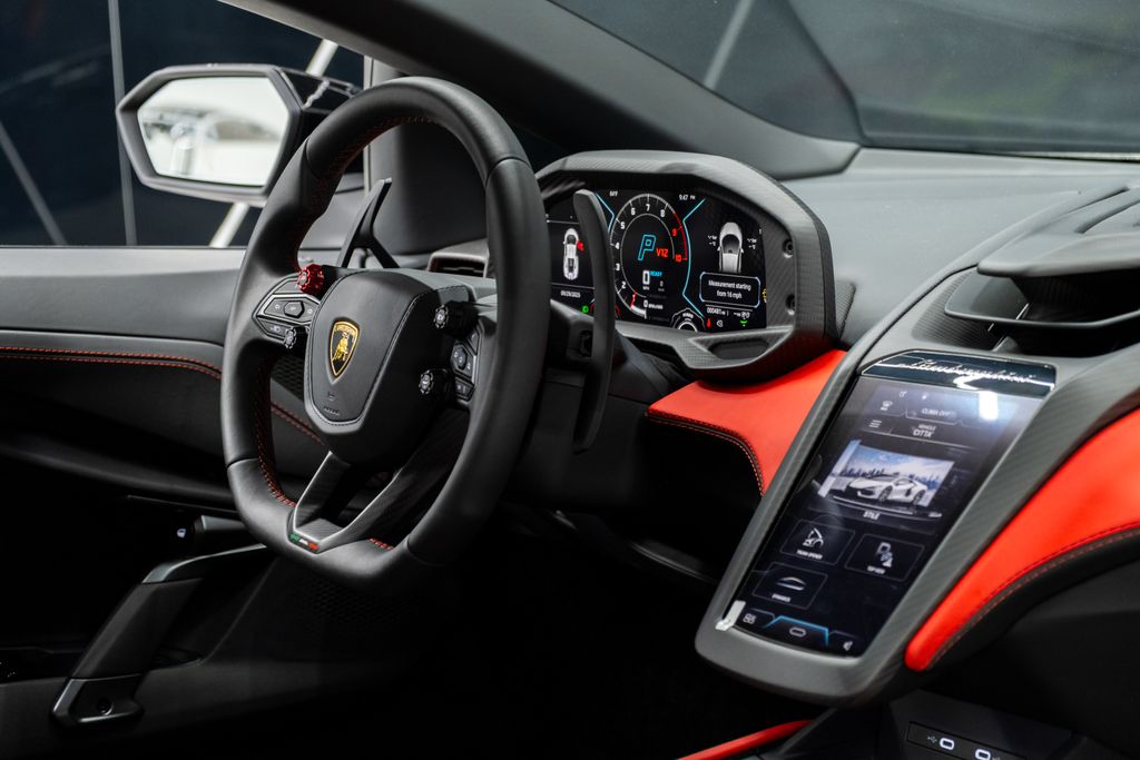 2024 Lamborghini Revuelto Base AWD