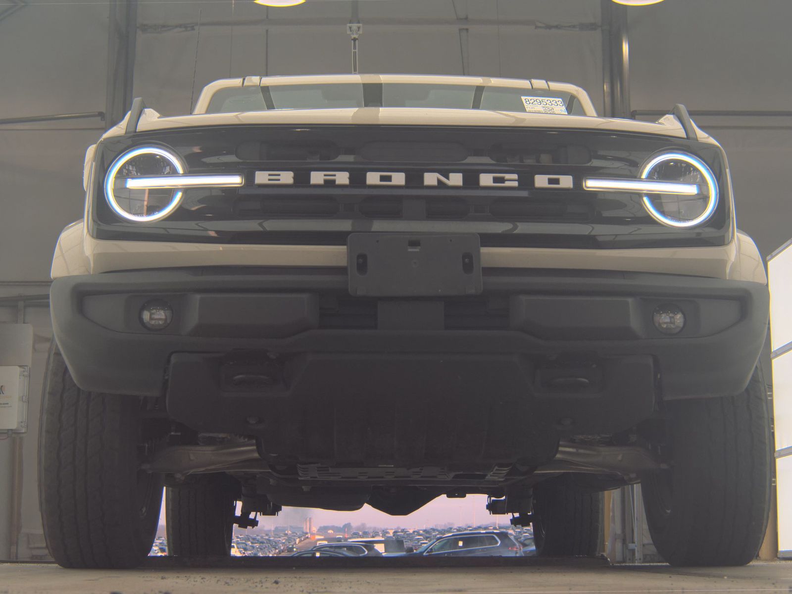 FORD BRONCO - 4