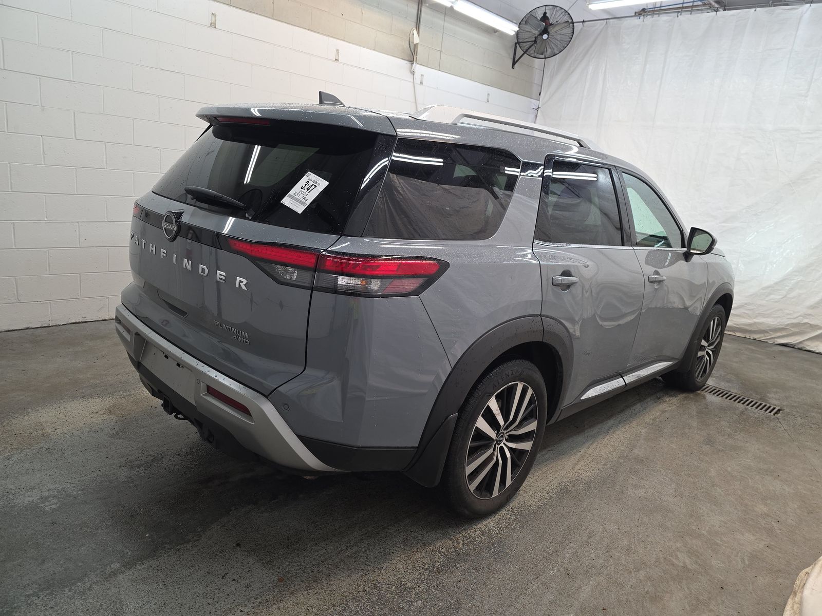 2024 Nissan Pathfinder Platinum AWD