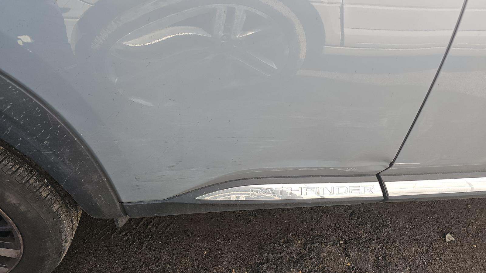 2024 Nissan Pathfinder Platinum AWD