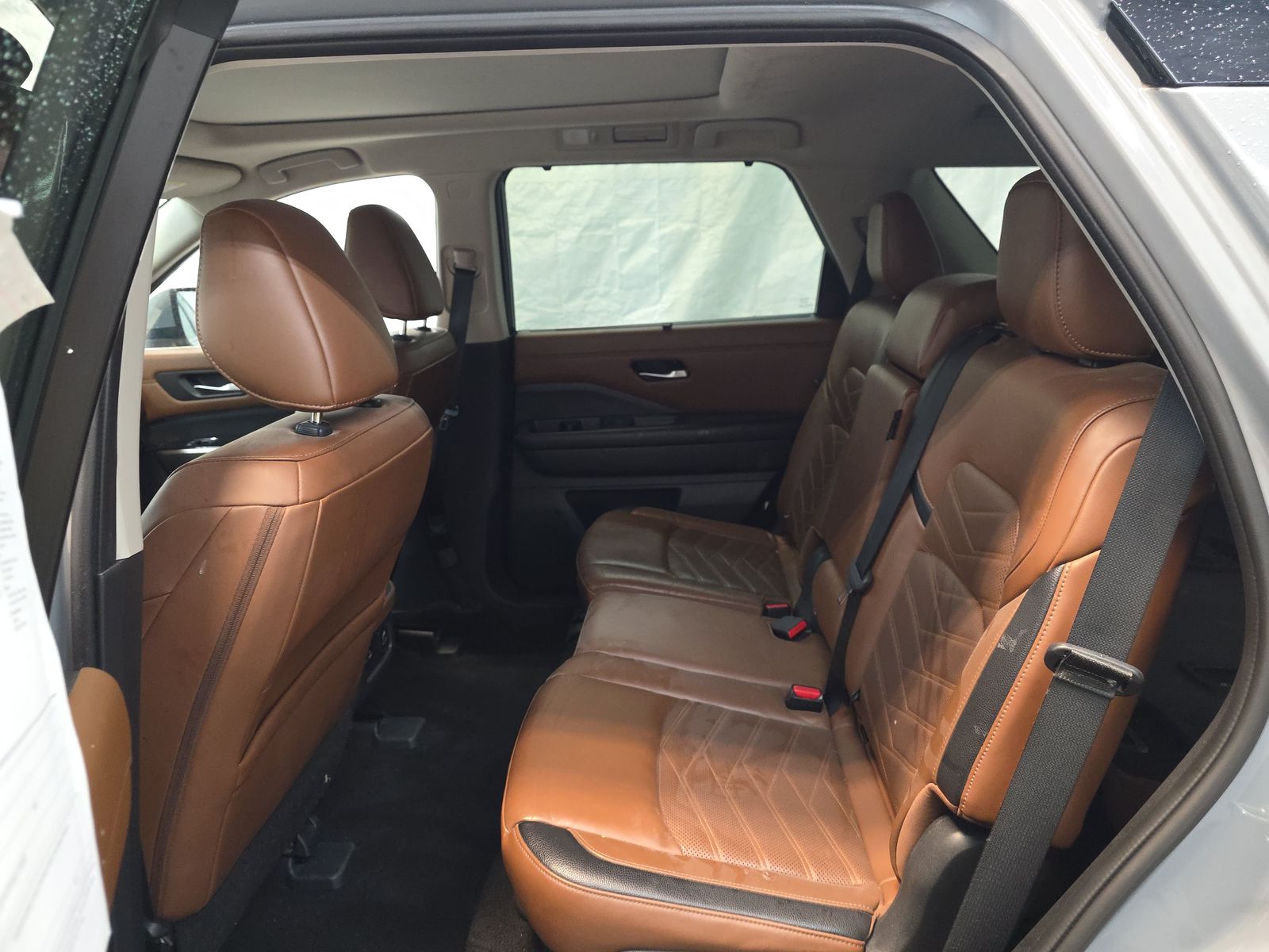 2024 Nissan Pathfinder Platinum AWD