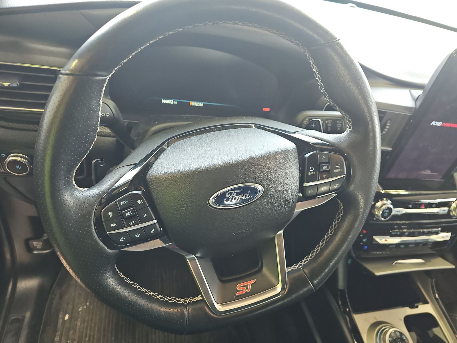 2023 Ford Explorer ST AWD