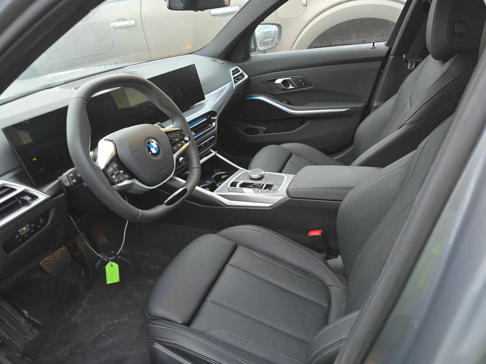 2025 BMW 3 Series 330i xDrive AWD