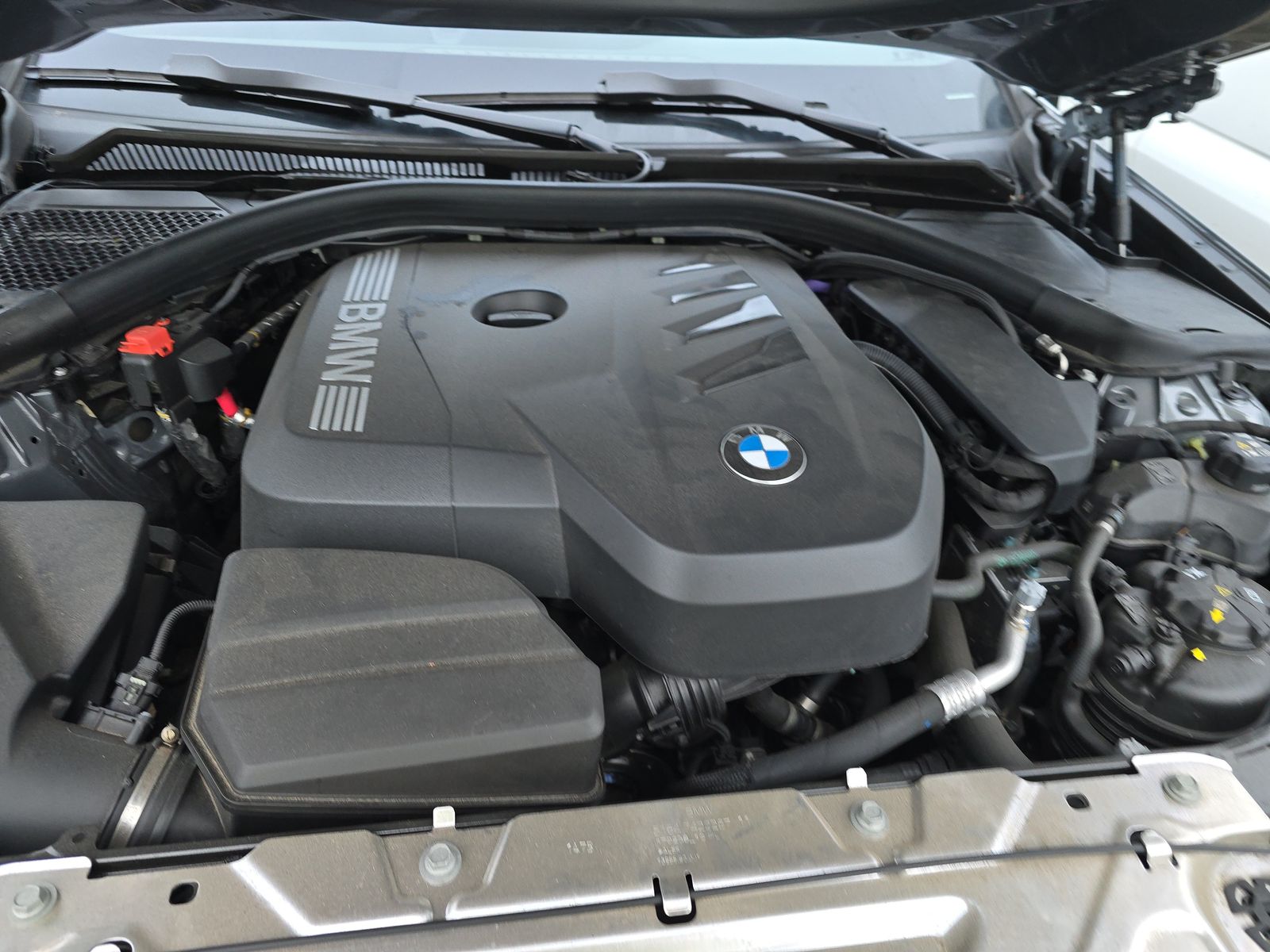 2025 BMW 3 Series 330i xDrive AWD