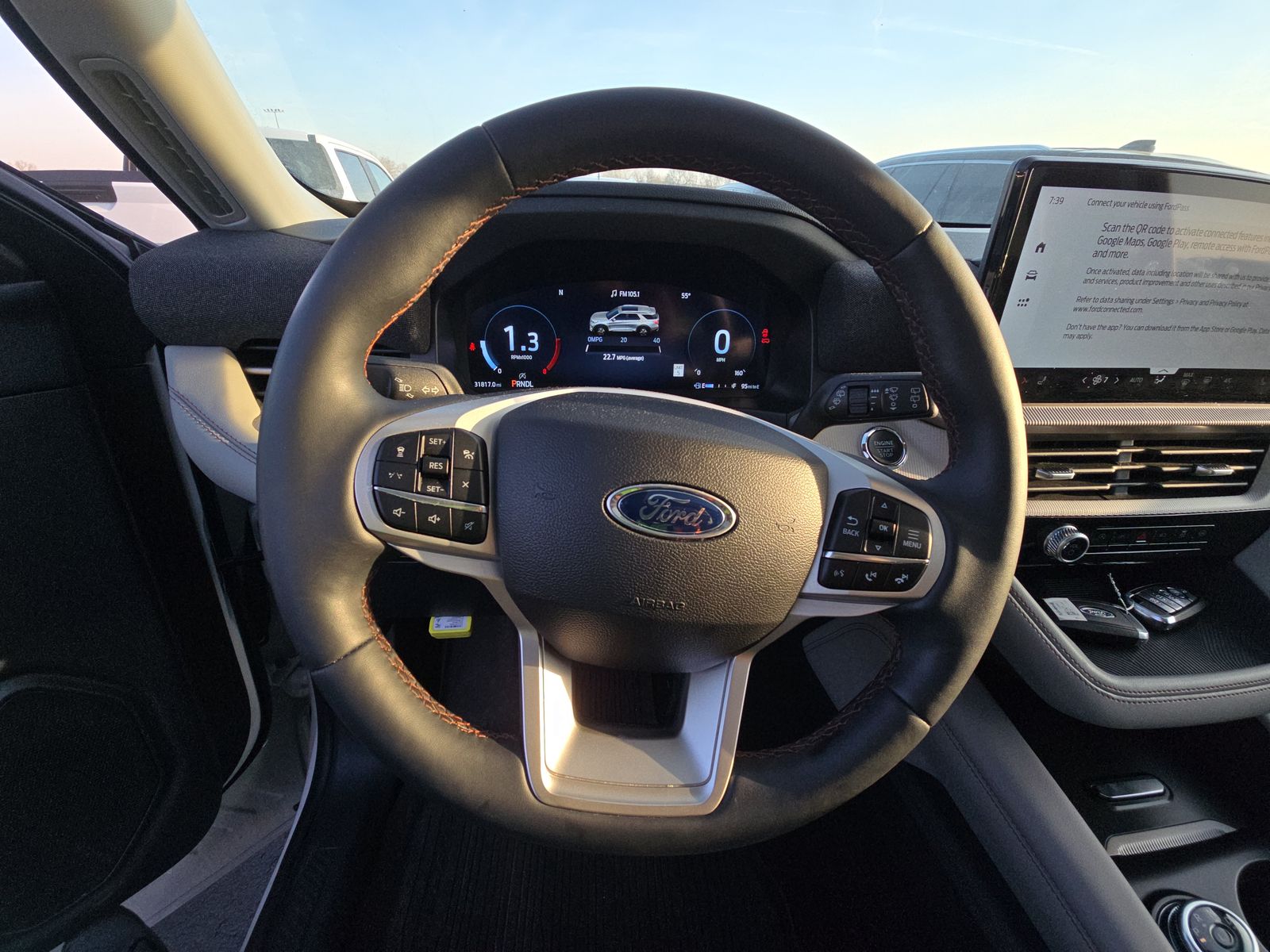 2025 Ford Explorer Active AWD