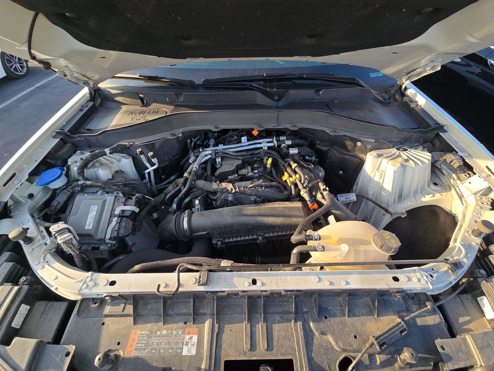 2025 Ford Explorer Active AWD