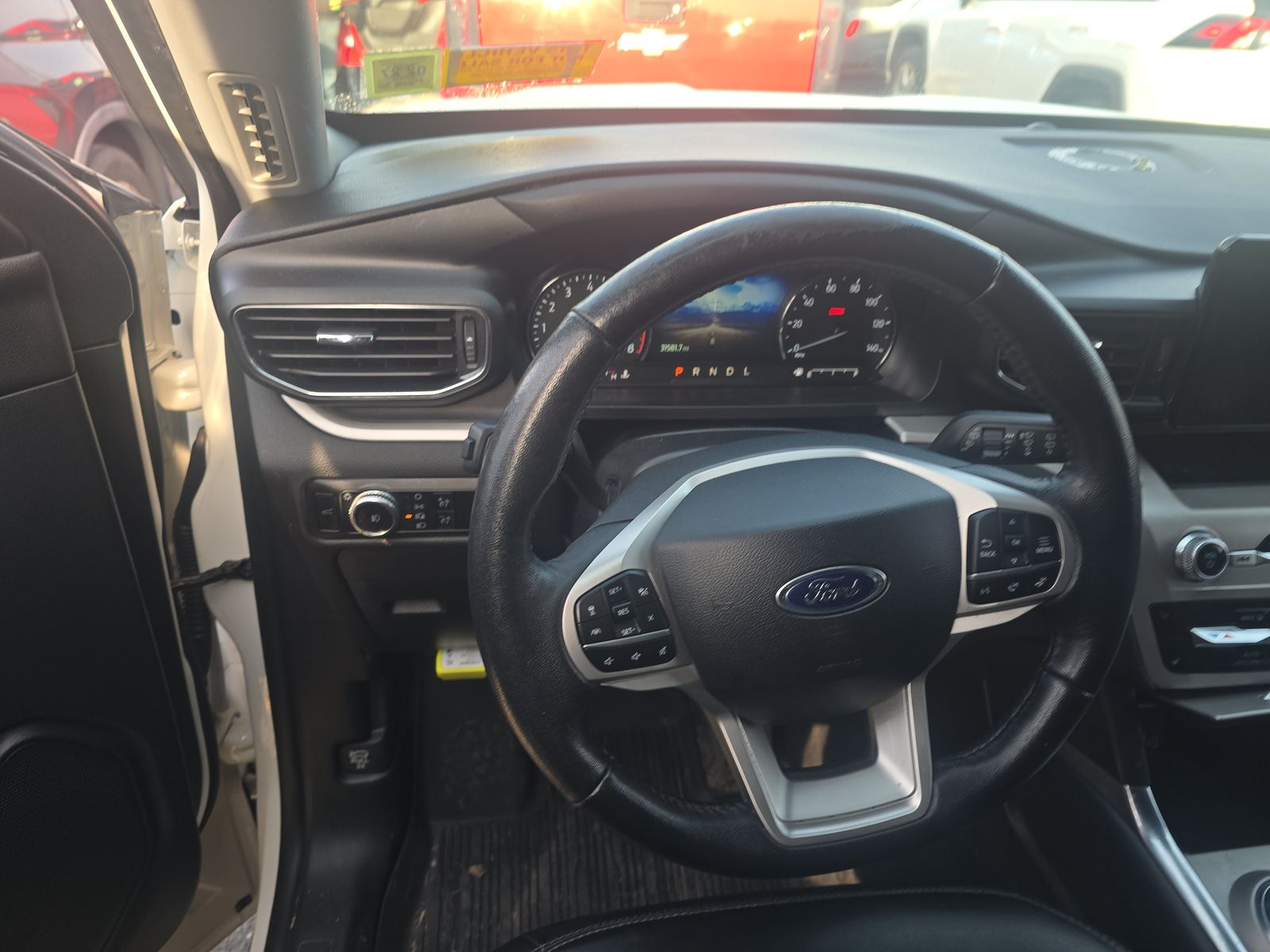 2023 Ford Explorer XLT AWD