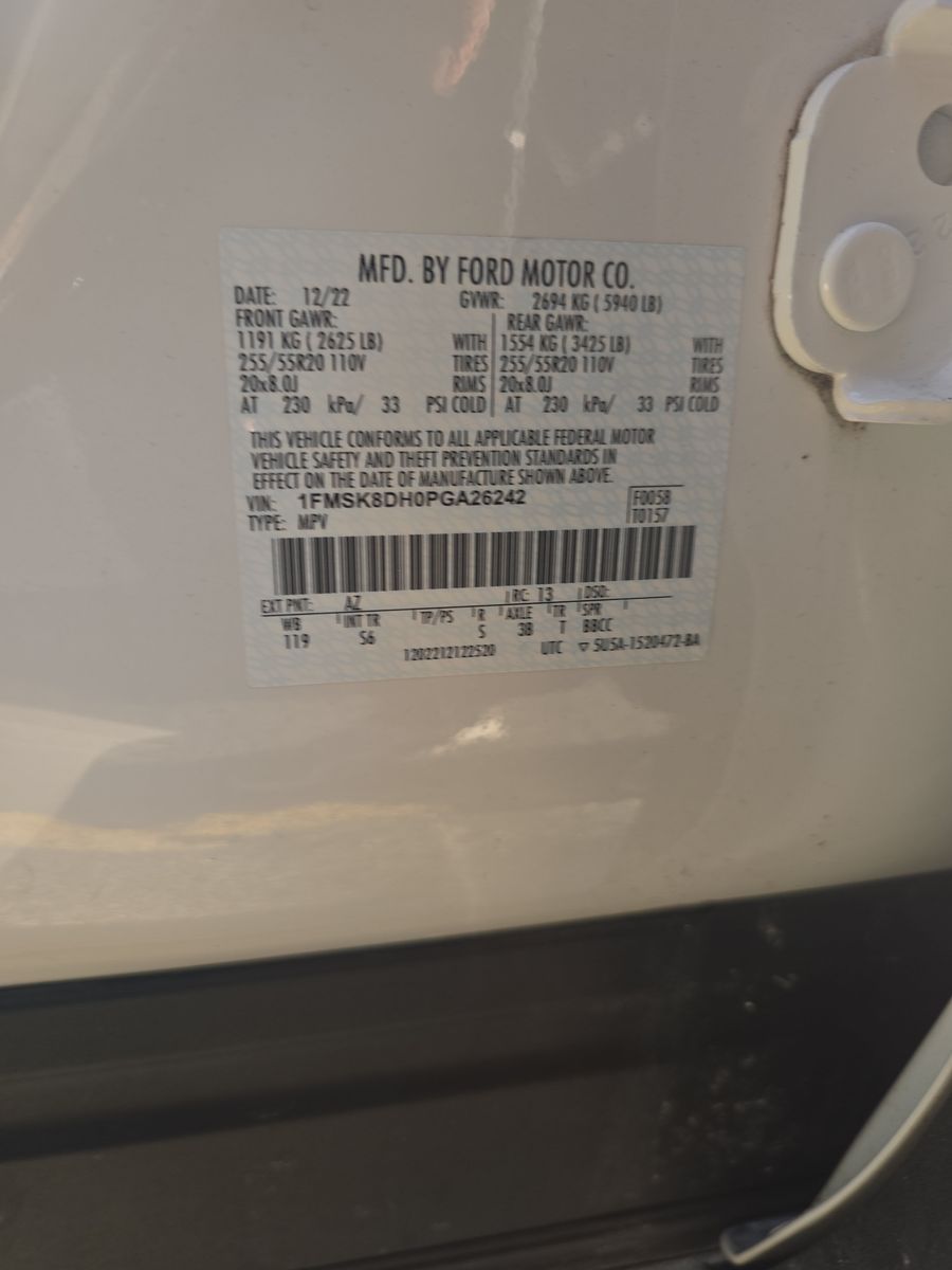 2023 Ford Explorer XLT AWD