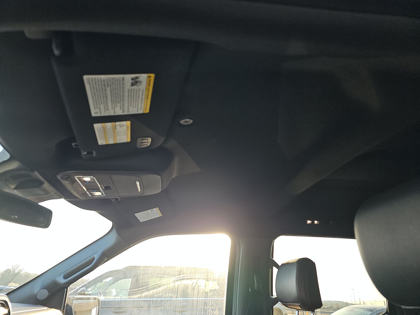 2025 Ford F-150 Hybrid Lariat AWD