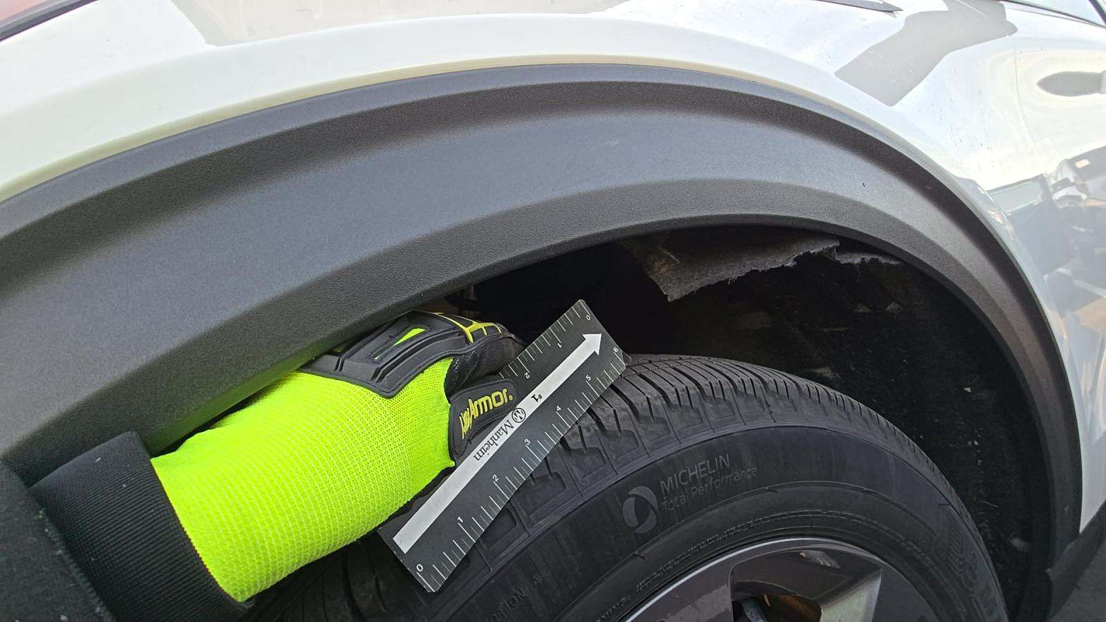 2025 Ford Explorer Active AWD