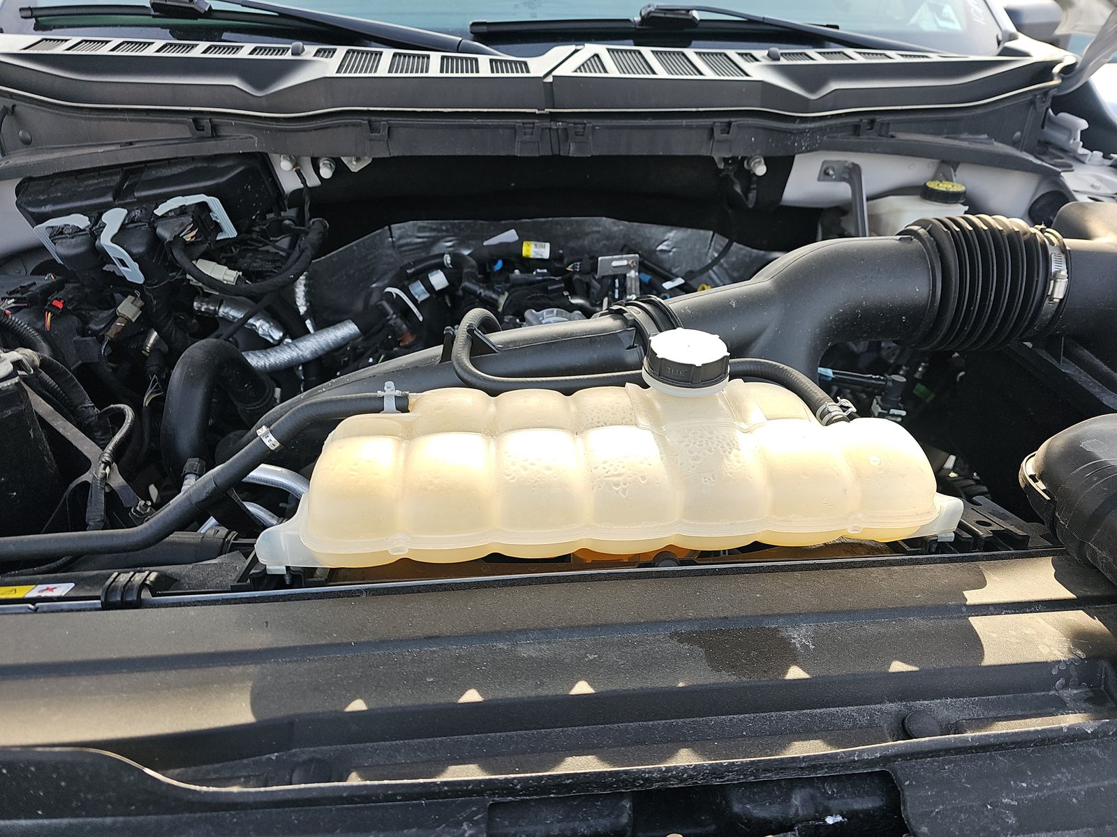 2023 Ford F-150 XL AWD