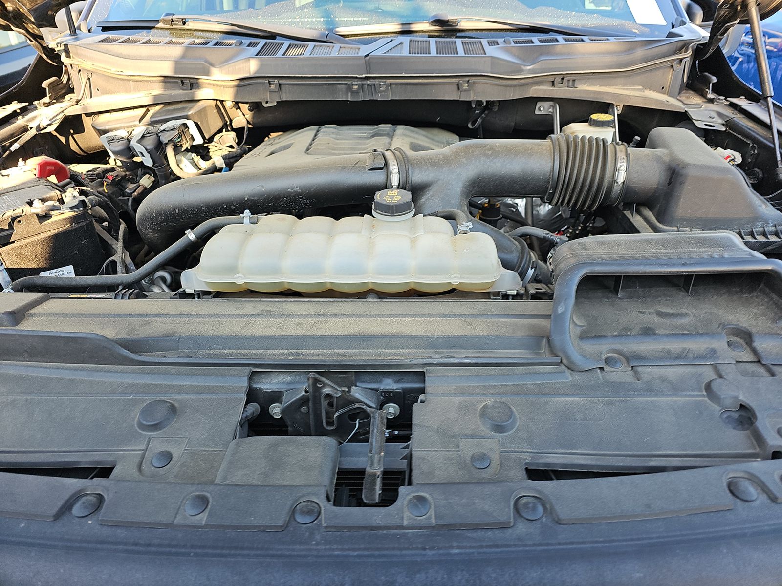 2022 Ford F-150 XL AWD