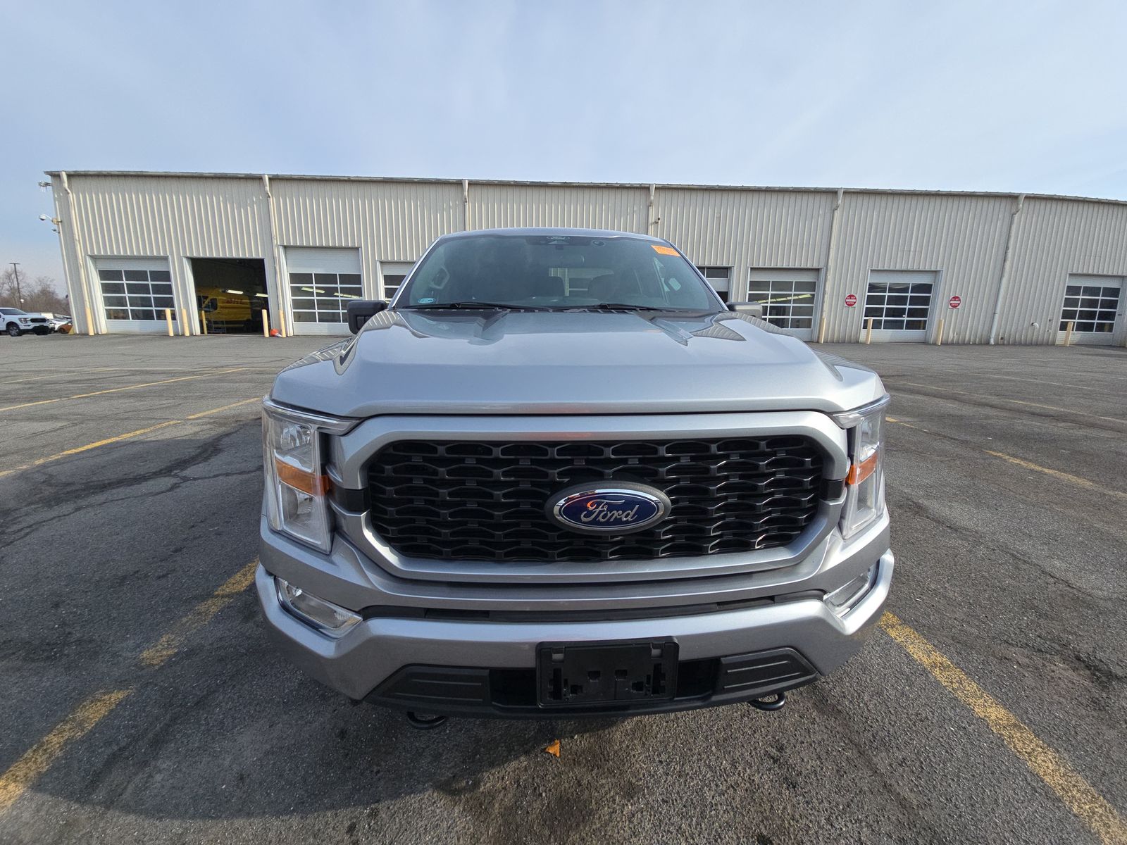 2022 Ford F-150 XL AWD