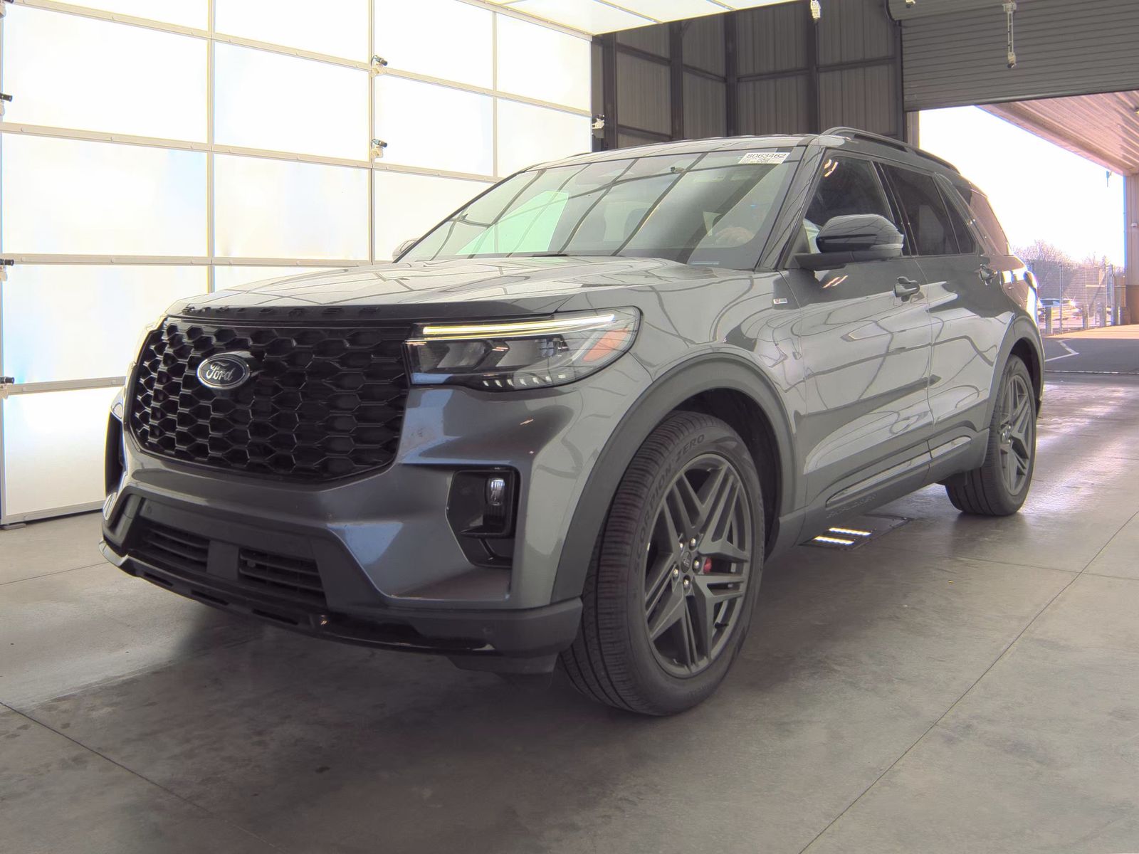 2025 Ford Explorer ST-Line RWD