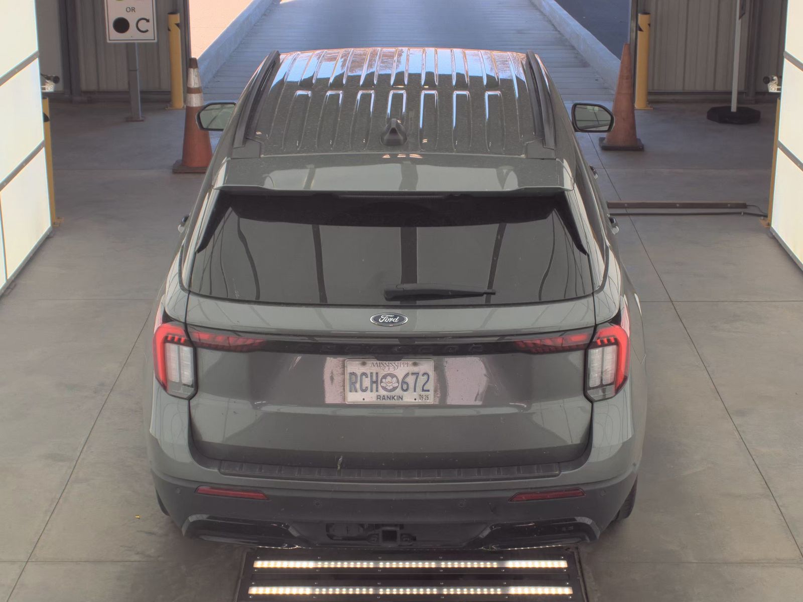 2025 Ford Explorer ST-Line RWD