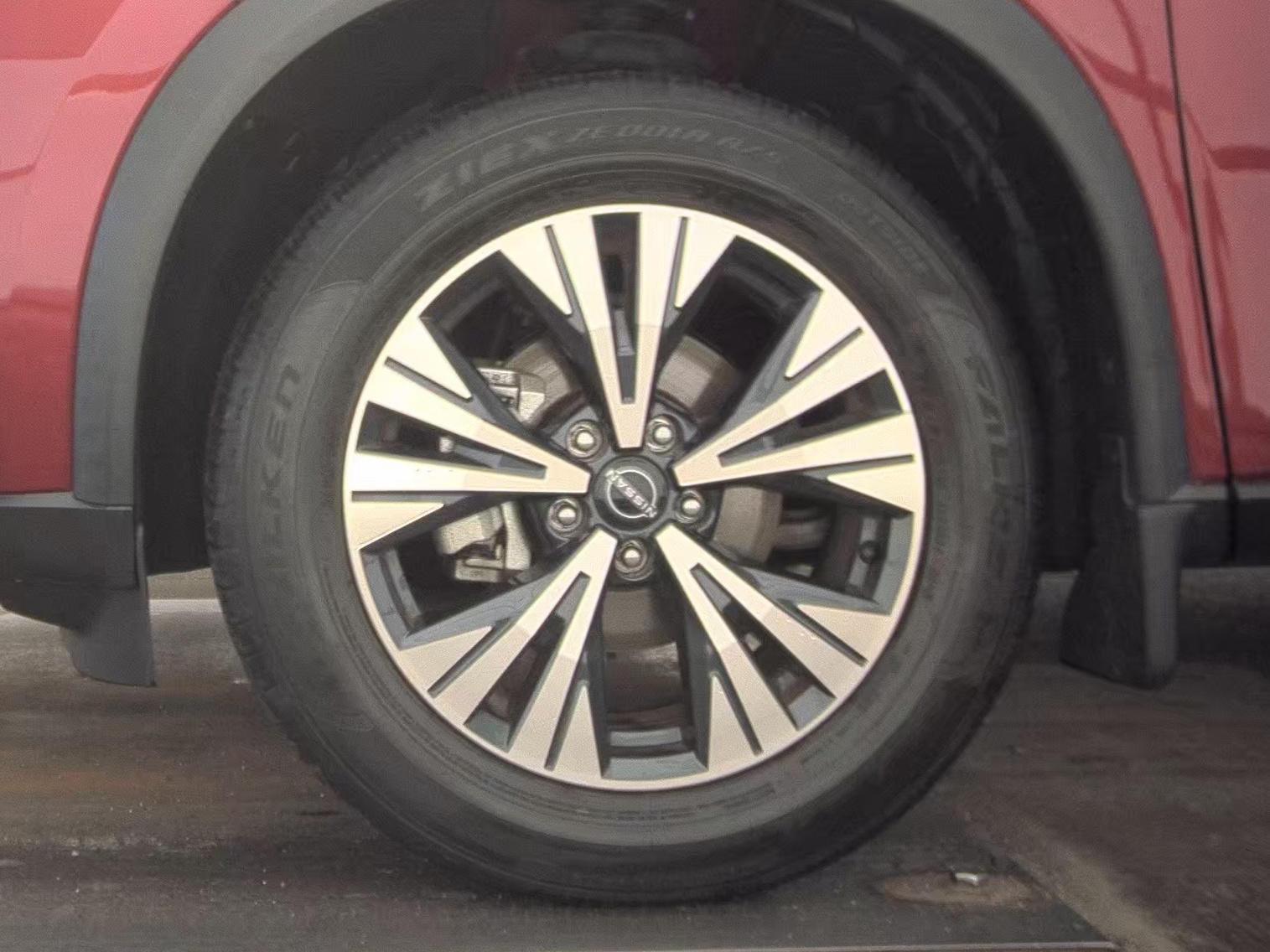 2023 Nissan Rogue SV FWD