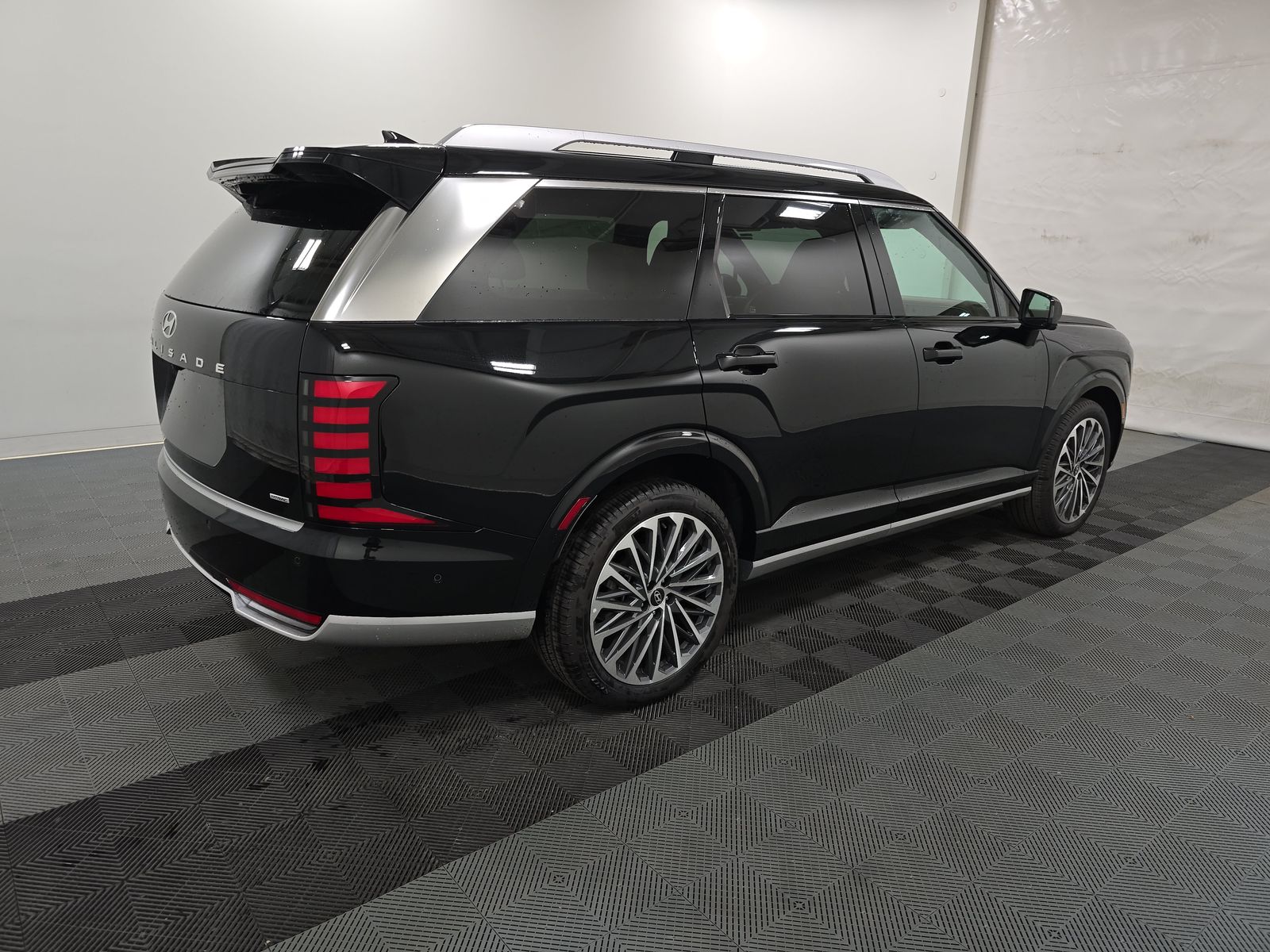 HYUNDAI CALLIGRAPH - 5