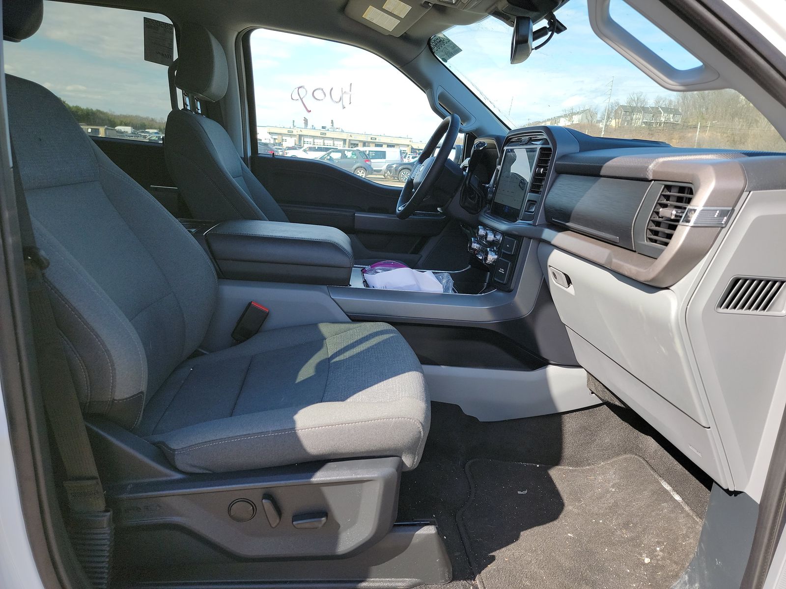 2025 Ford F-150 XLT AWD