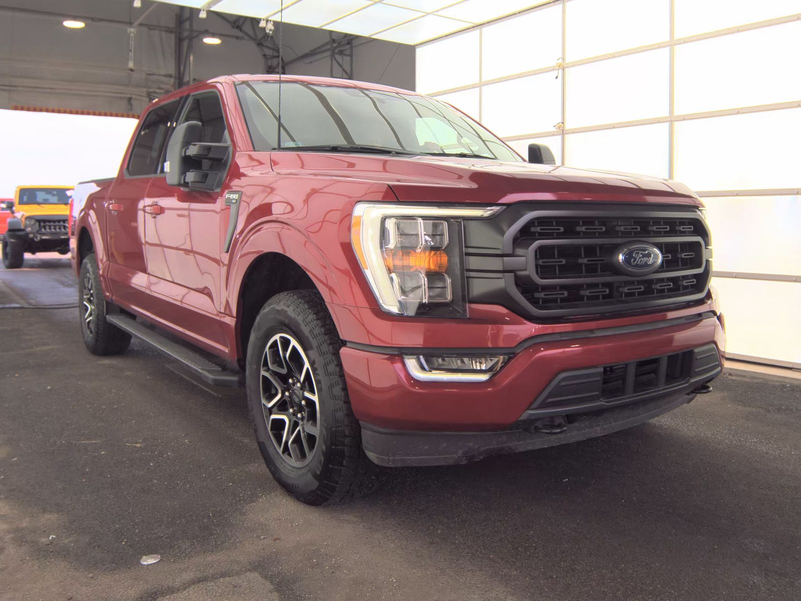 2022 Ford F-150 XLT AWD